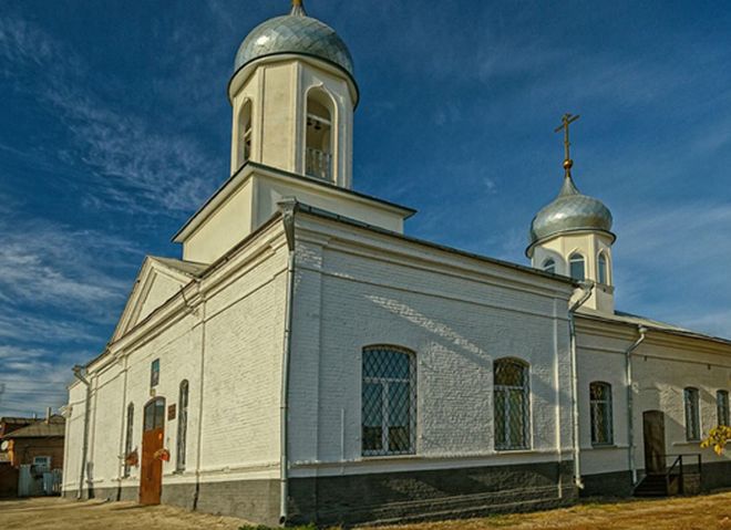 В Саратовской области 30-летний мужчина обворовал церковь и разбился насмерть