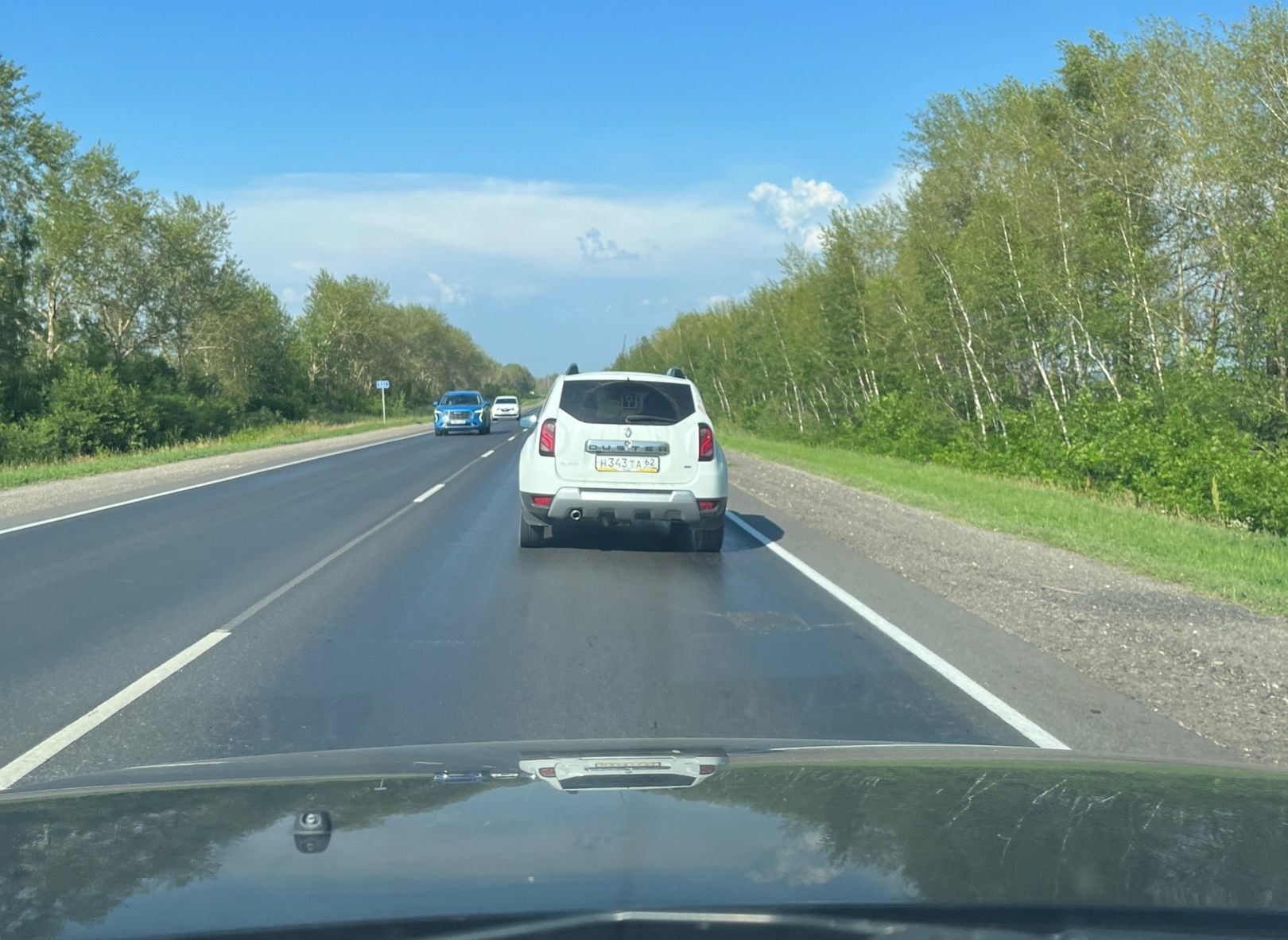 Рязанские водители предупредили о провокаторе на Renault Duster