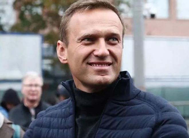 Навальный заявил, что подает в суд на владимирскую колонию