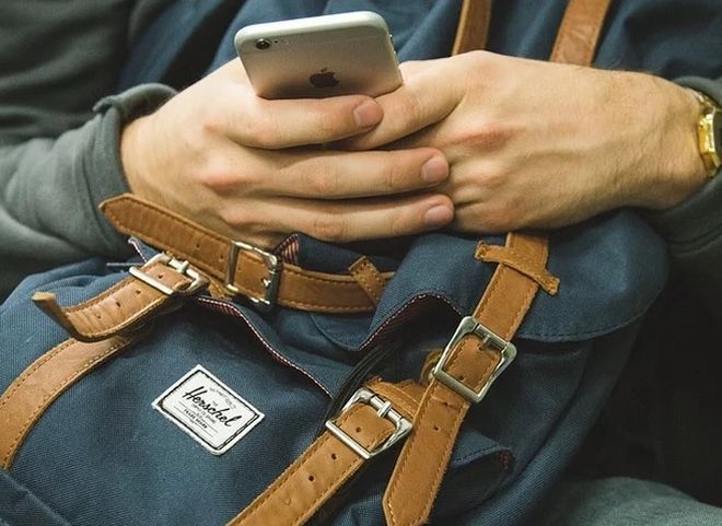 Россиянам будут сообщать о нарушении карантина по SMS