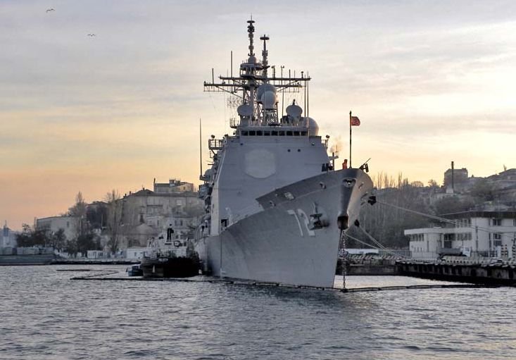Крейсер ВМС США «Велла Галф» зайдет в Черное море 9 мая