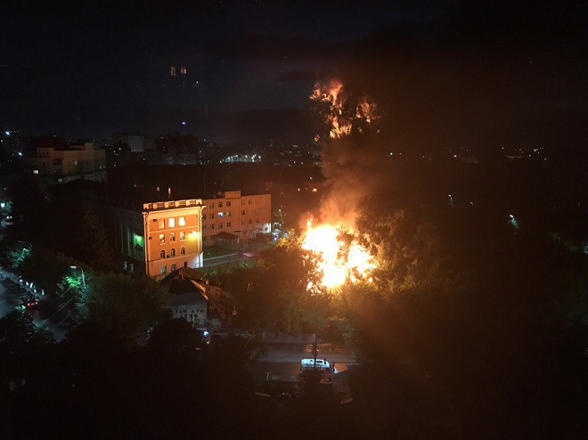 В центре Рязани произошел крупный пожар (видео)