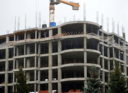 В Рязани достроят дома на улицах Стройкова и Баженова