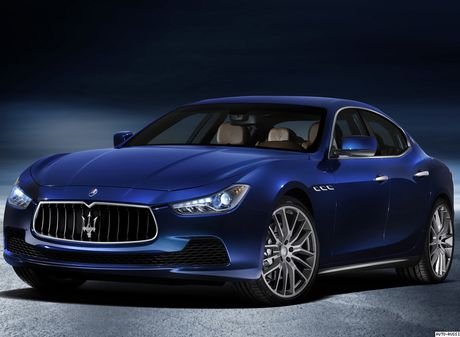В Рязани стало на один автомобиль Maserati больше