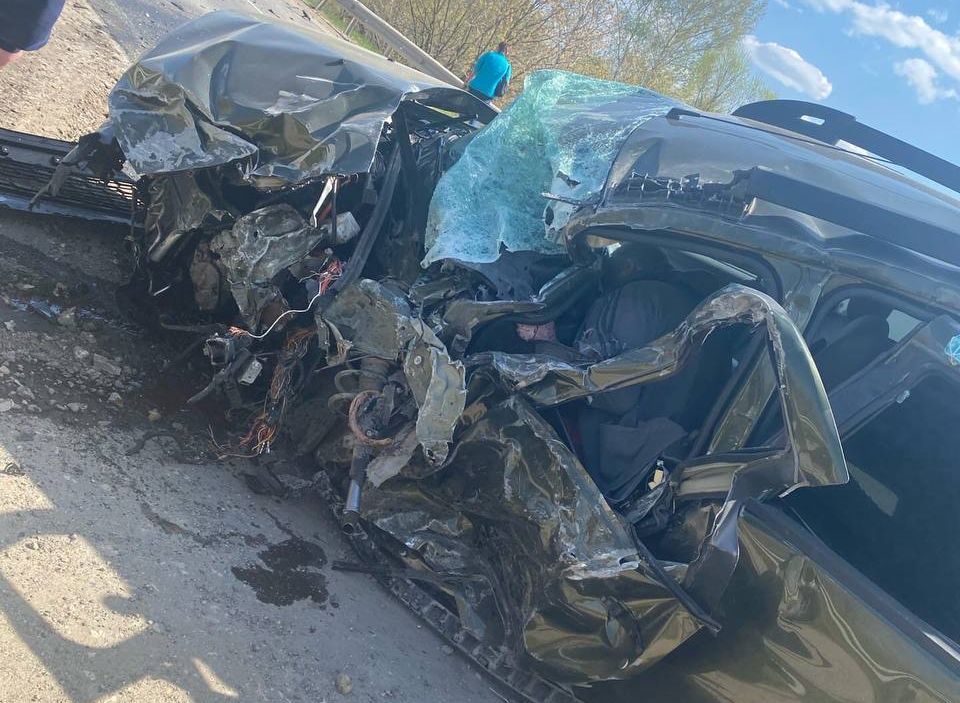 В ДТП возле Дубровичей погиб водитель Renault