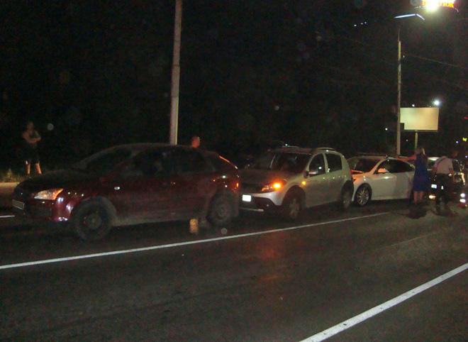 Субботнее массовое ДТП на Московском шоссе устроила пьяная автоледи, пострадали пятеро