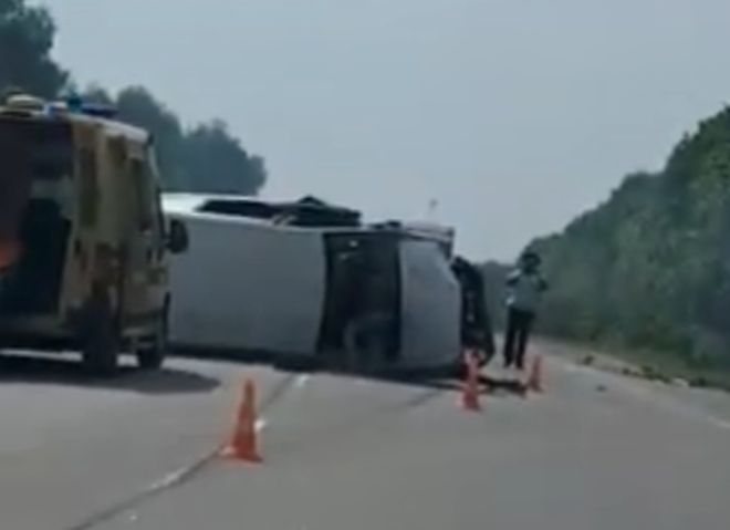 Опубликовано видео с места страшной аварии на трассе М5 в Шиловском районе