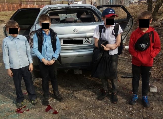 Полиция проводит проверку после публикации о рязанских школьниках, разбивших машину