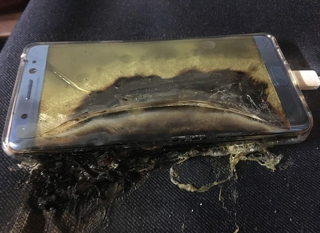 Стала известна марка смартфона, взорвавшегося у рязанского школьника