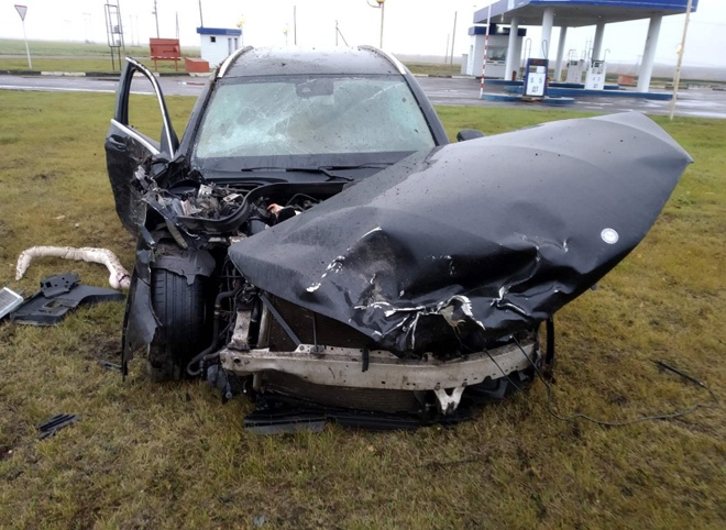 На рязанском участке трассы М6 Ford въехал в Mercedes, пострадали четыре человека