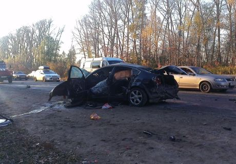 В ДТП под Шиловом столкнулись 6 машин, водитель Nissan погиб