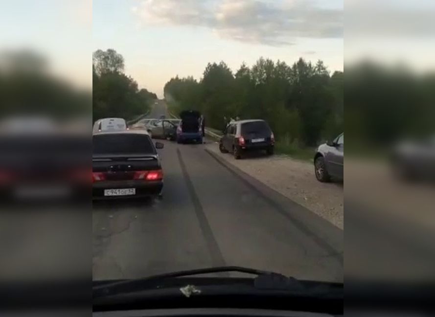 На трассе Рязань – Пронск столкнулись три легковушки
