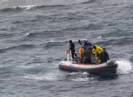 В Атлантике спасли двух моряков с пропавшего южнокорейского сухогруза