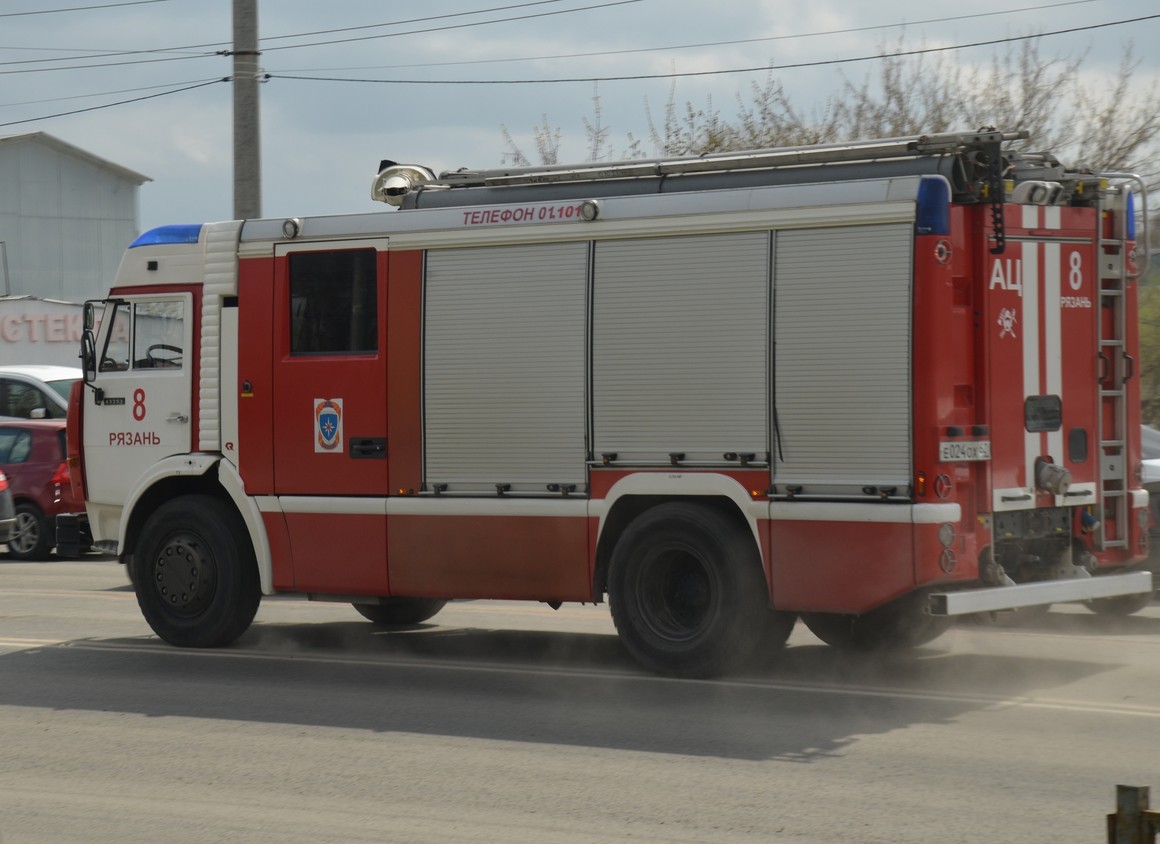 В Рязани загорелась городская свалка