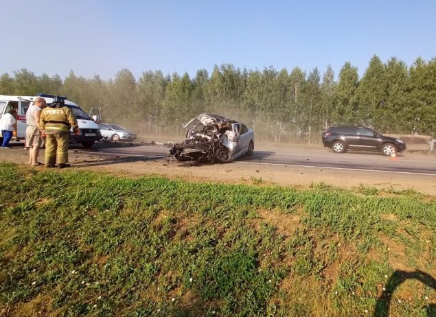 Три человека погибли в страшном ДТП на рязанском участке трассы М6