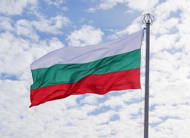 Болгария запретила судам под российским флагом заходить в порты Черного моря