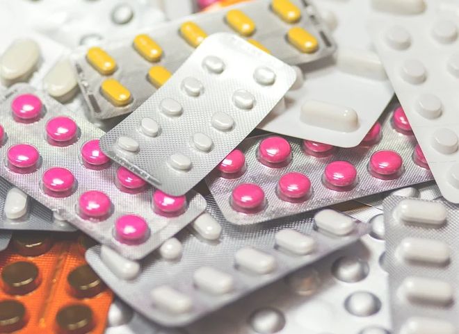 Рязанцы заявили о невыдаче бесплатных лекарств при лечении от коронавируса на дому