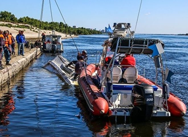 После гибели на Волге 11 человек задержан владелец лодочной станции