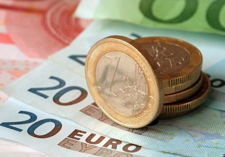 Биржевой курс евро превысил 80 рублей