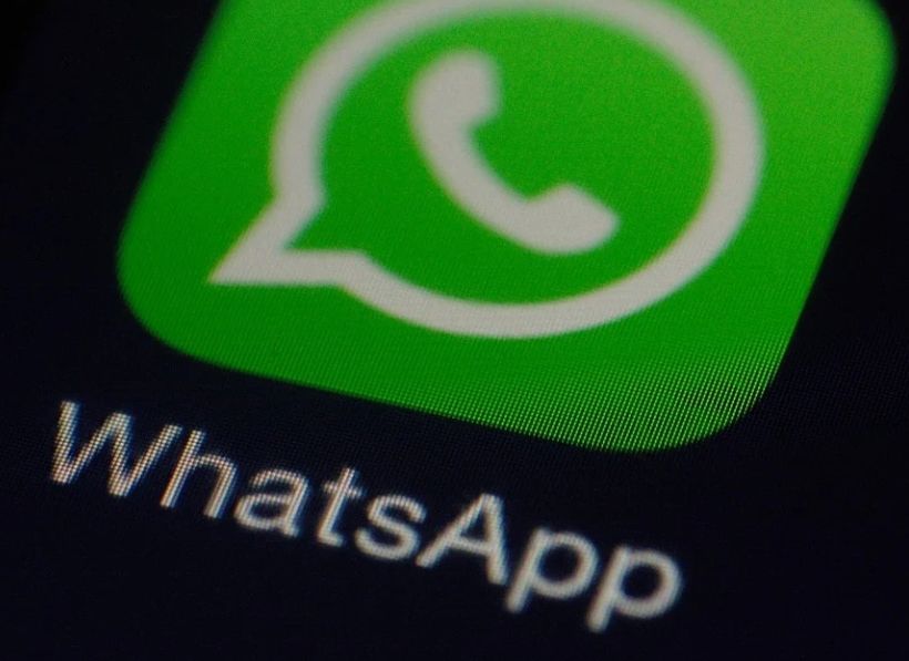 Rolling Stone: WhatsApp передает информацию о пользователях властям каждые 15 минут