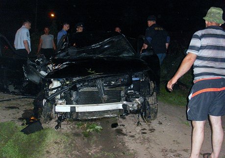 Рязанец на Audi улетел в реку, погиб пассажир