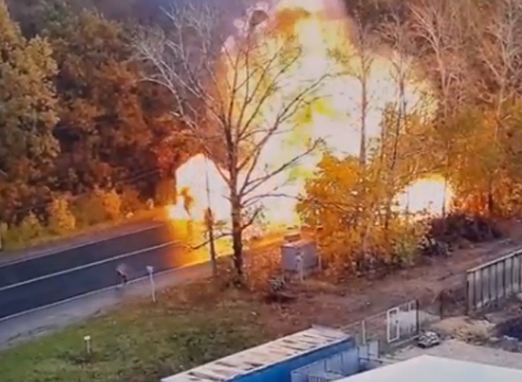 Момент взрыва на Южной окружной дороге Рязани попал на видео