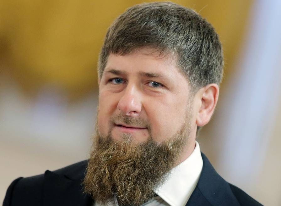 СМИ: в Чечне задержали 25 человек из-за фотоколлажа с Кадыровым