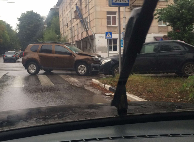 В ДТП на улице Островского пострадала семилетняя девочка