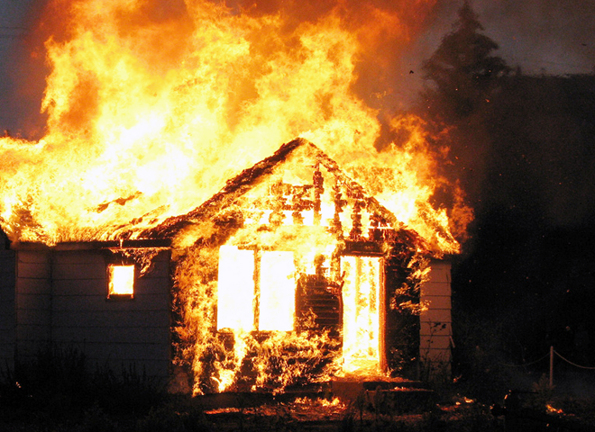 При пожаре в деревянном доме в Сасове погиб мужчина