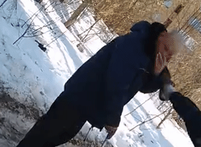 В Кировской области подростки избили пожилого мужчину и сняли это на видео