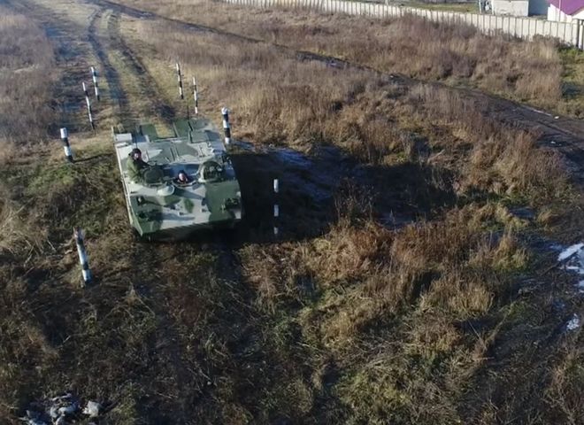 Опубликовано видео испытаний машины химразведки в Рязанской области