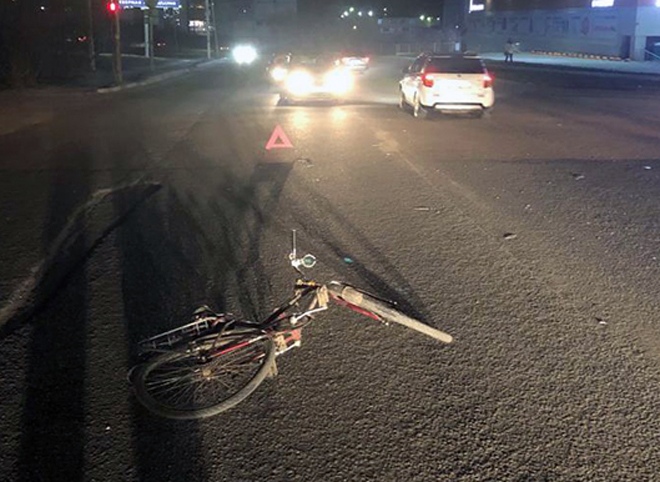 Полиция: сбитый на улице Зубковой велосипедист жив