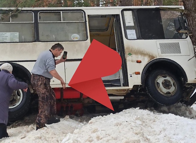 В Рязанской области рейсовый автобус попал в ДТП