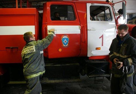 В Старожиловском районе тушили пожар в жилом доме