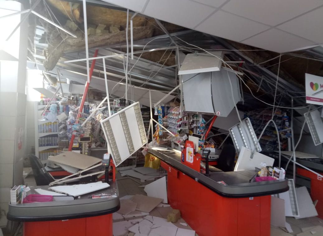 В Саратовской области обрушилась крыша магазина «Магнит»