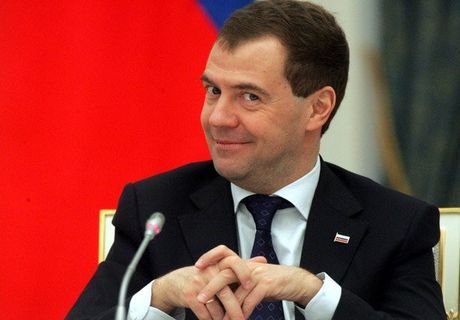 Медведев представил Мутко фразой на английском языке