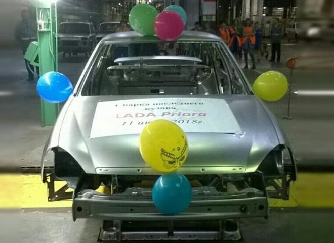 «АвтоВАЗ» подтвердил, что Lada Priora снимают с производства