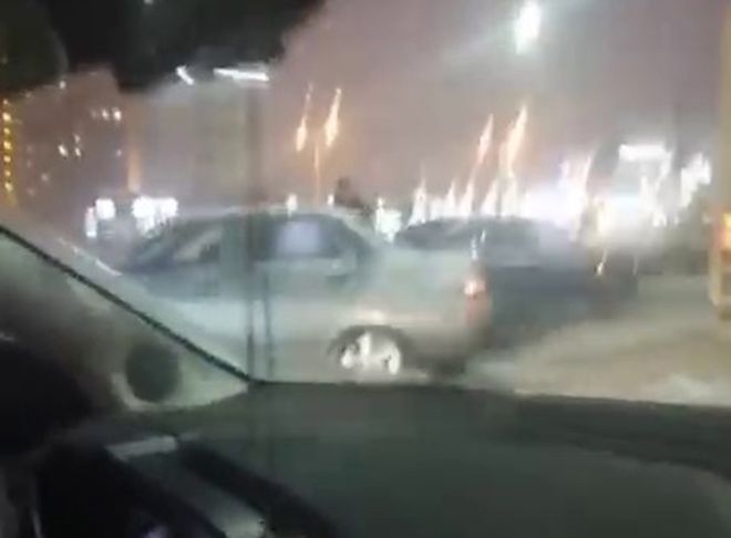 На Московском шоссе случились две аварии, движение затруднено