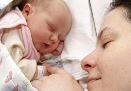 РФ заняла 56-е место в рейтинге условий для материнства