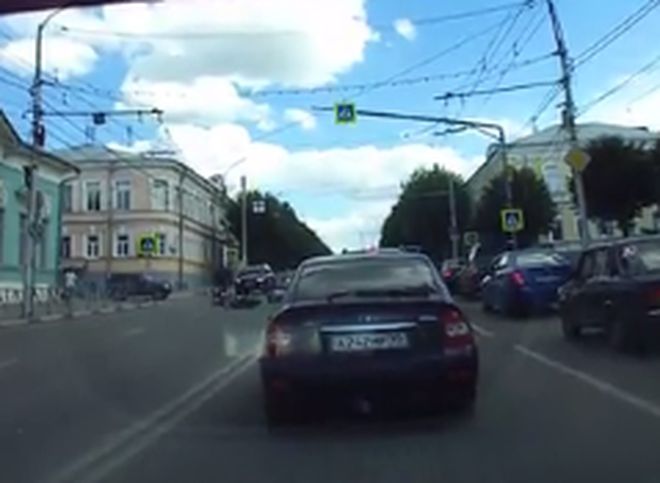 На улице Ленина сбили пешехода (видео)
