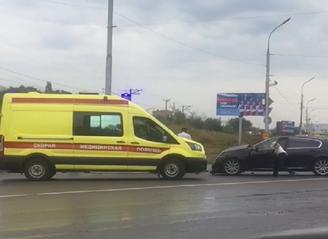 Опубликовано видео с места аварии на Куйбышевском шоссе