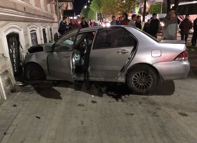 Въехавшая в здание на улице Ленина рязанка выплатит компенсацию пострадавшему пешеходу