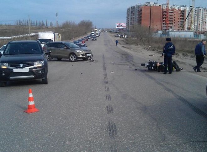 Полиция опубликовала фотографии ДТП с мотоциклом на Восточной окружной