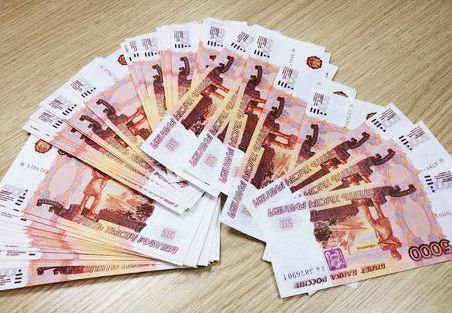 Двое узбеков сбывали фальшивые деньги в Рязани