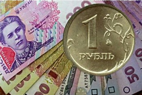 Власти Крыма назначили рубль официальной валютой