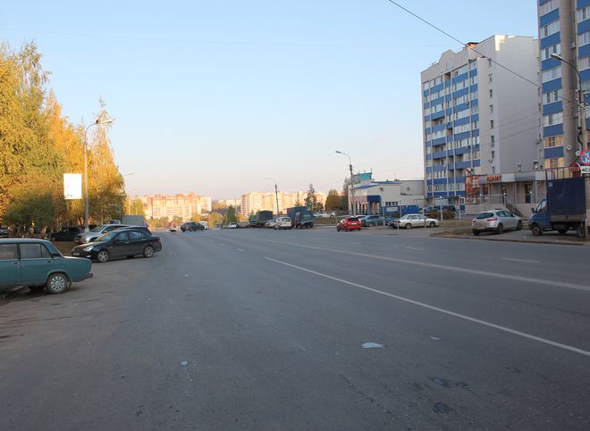 Полиция разыскивает очевидцев наезда на пешехода на улице Новоселов