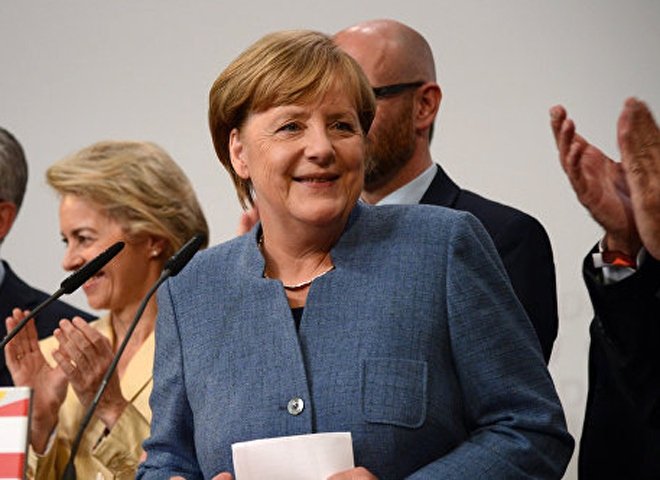 Партия Меркель выиграла выборы в бундестаг