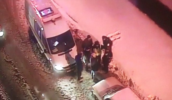 Водителя скорой избили в Москве за выезд на встречку (видео)