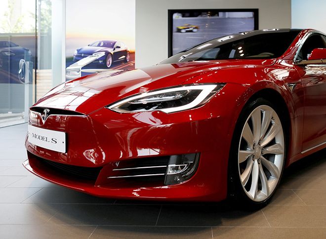 В сети появились изображения нового универсала на базе Tesla