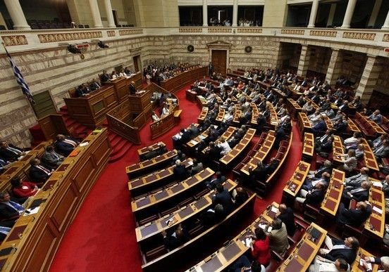 В Греции распустят парламент из-за несостоявшихся выборов